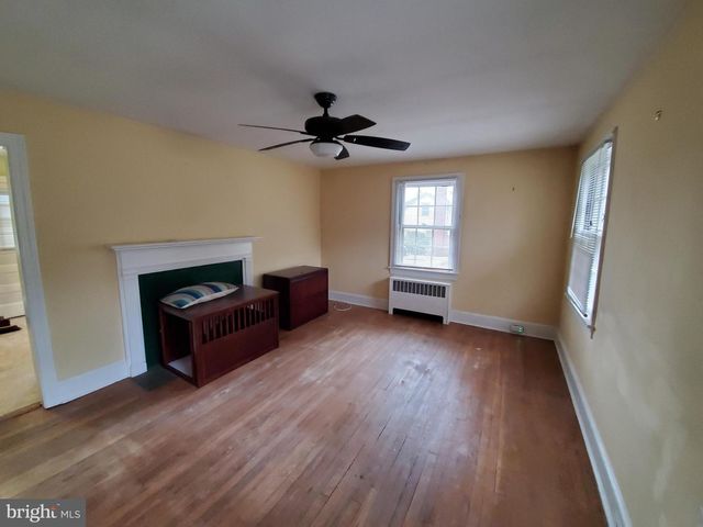527 OLD MEETZE, Warrenton, VA 20186