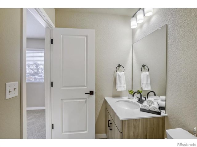 2379 E Suniga Road, Fort Collins, CO 80524