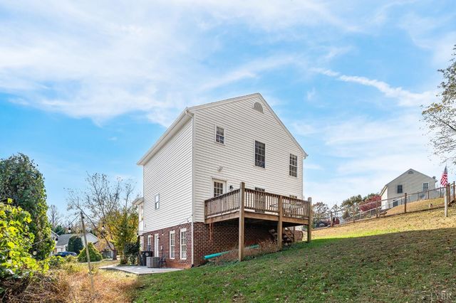 314 Towne Crier Road, Lynchburg, VA 24502
