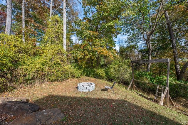 314 Towne Crier Road, Lynchburg, VA 24502