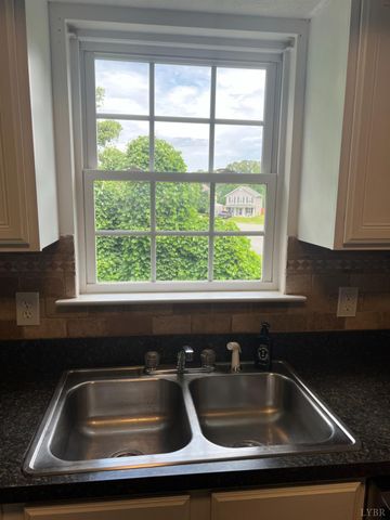 314 Towne Crier Road, Lynchburg, VA 24502