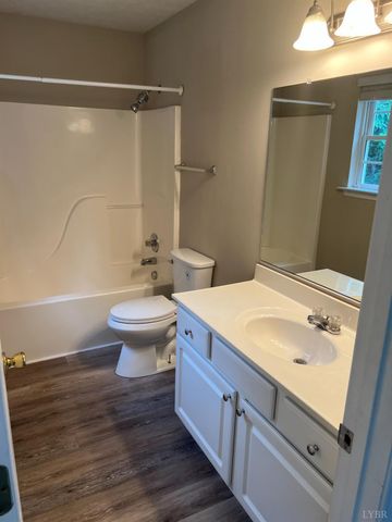 314 Towne Crier Road, Lynchburg, VA 24502