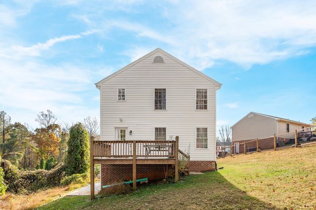 314 Towne Crier Road, Lynchburg, VA 24502