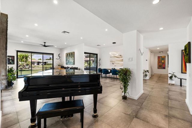 11 Whittier Court, Rancho Mirage, CA 92270
