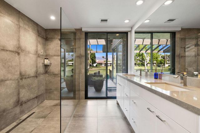 11 Whittier Court, Rancho Mirage, CA 92270