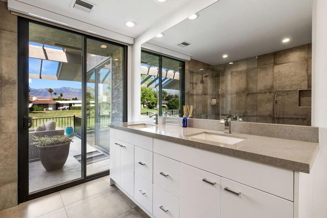 11 Whittier Court, Rancho Mirage, CA 92270