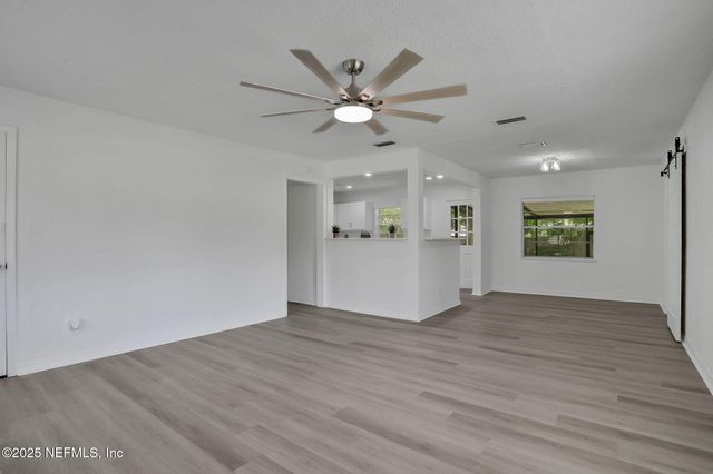 3923 TYNDALE Drive, Jacksonville, FL 32210
