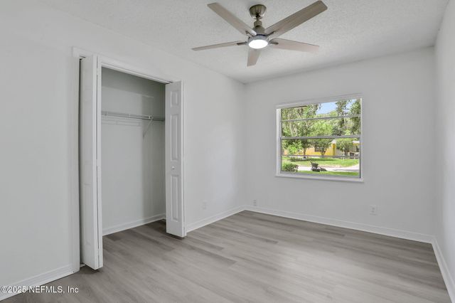 3923 TYNDALE Drive, Jacksonville, FL 32210