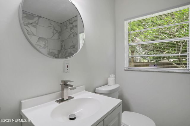 3923 TYNDALE Drive, Jacksonville, FL 32210