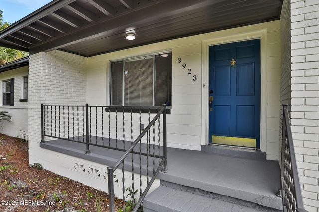 3923 TYNDALE Drive, Jacksonville, FL 32210