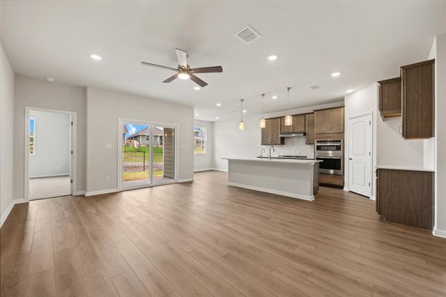 242 Crater Lake DR, Dripping Springs, TX 78620