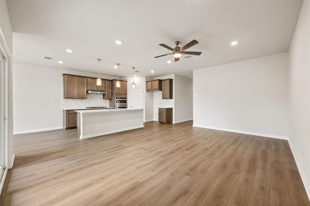 242 Crater Lake DR, Dripping Springs, TX 78620