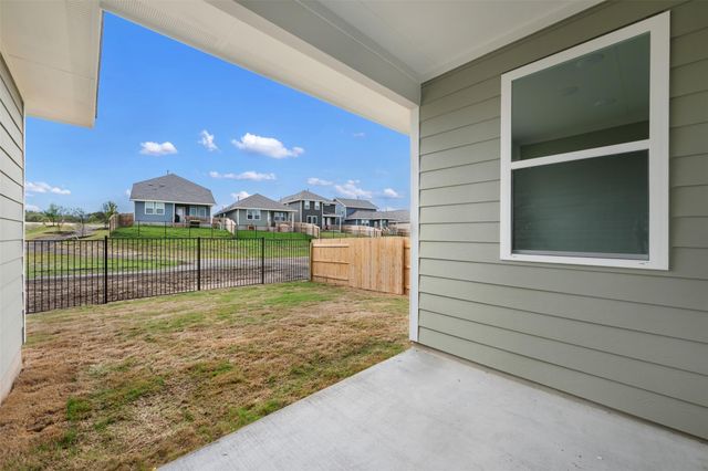 242 Crater Lake DR, Dripping Springs, TX 78620