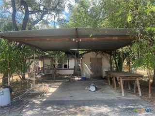 542/558 Flintstone Drive, Canyon Lake, TX 78133