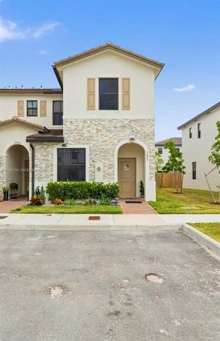 12901 SW 232nd Ln, Homestead, FL 33032