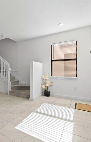 12901 SW 232nd Ln, Homestead, FL 33032