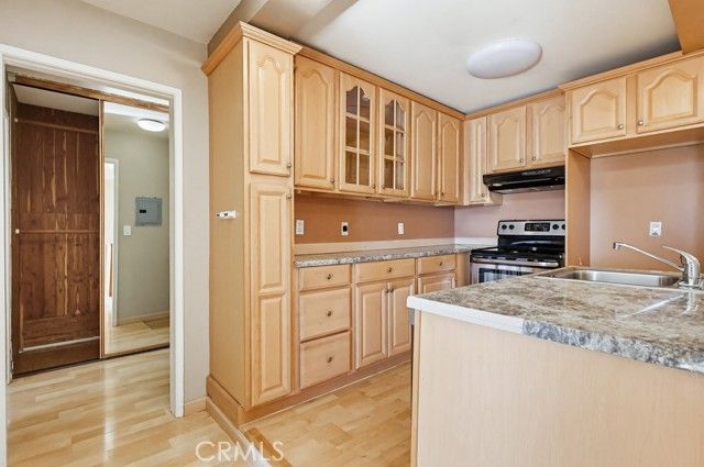 5585 E Pacific Coast Hwy. 353, Long Beach, CA 90804