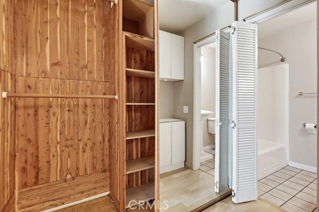 5585 E Pacific Coast Hwy. 353, Long Beach, CA 90804