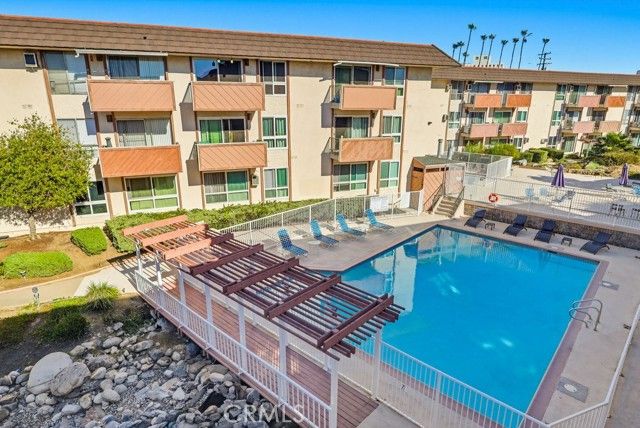 5585 E Pacific Coast Hwy. 353, Long Beach, CA 90804