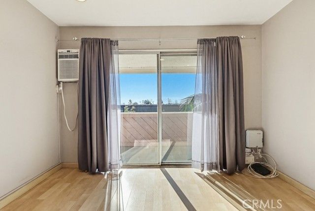 5585 E Pacific Coast Hwy. 353, Long Beach, CA 90804