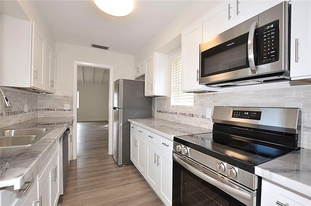 1725 41st Avenue, Vero Beach, FL 32960