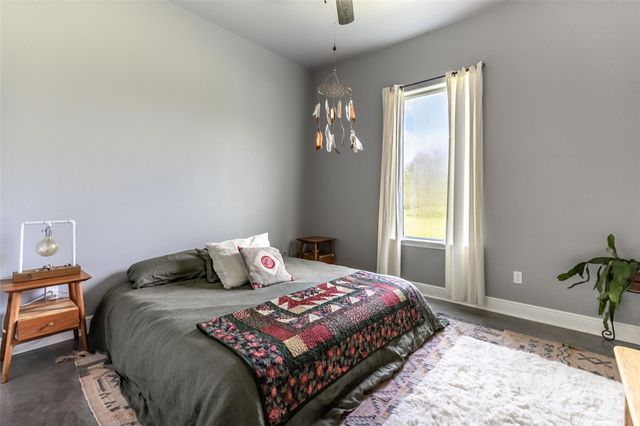 4082 Old Colony Line RD, Lockhart, TX 78643