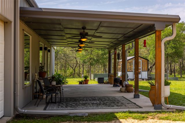 4082 Old Colony Line RD, Lockhart, TX 78643