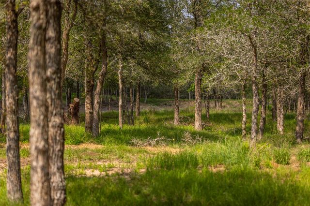 4082 Old Colony Line RD, Lockhart, TX 78643