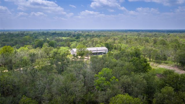 4082 Old Colony Line RD, Lockhart, TX 78643
