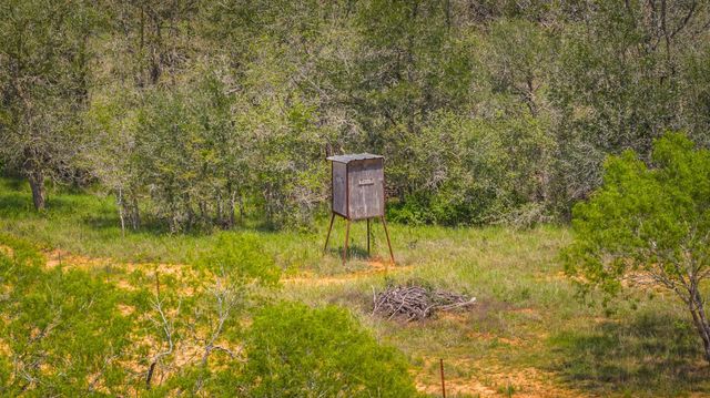 4082 Old Colony Line RD, Lockhart, TX 78643