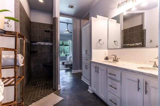 4082 Old Colony Line RD, Lockhart, TX 78643