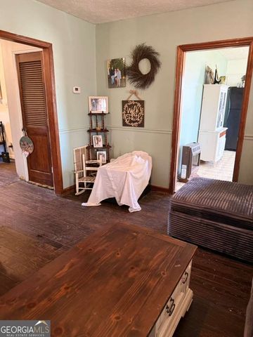 47 Mathis Lake Road, Thomaston, GA 30286