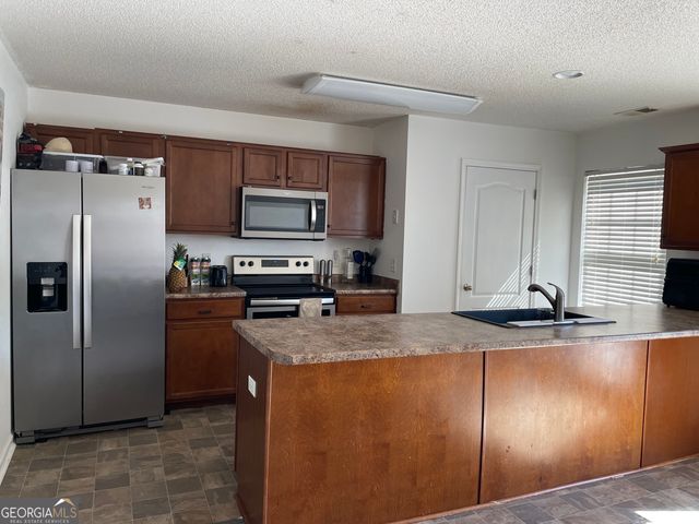 134 Auburn Circle, Glennville, GA 30427