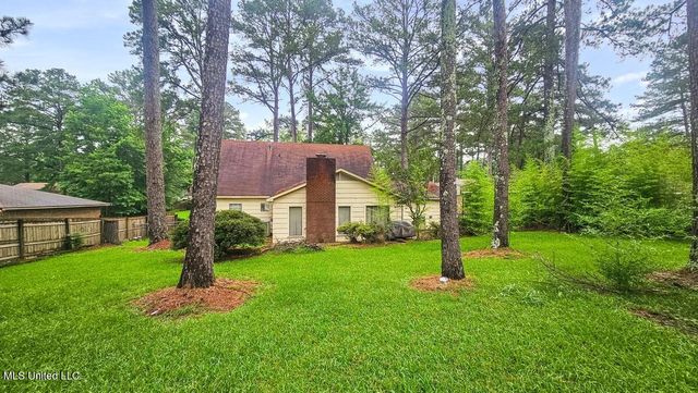 1357 Canterbury Lane, Jackson, MS 39212