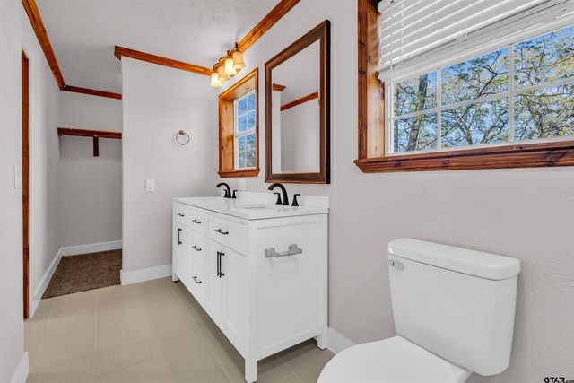 4543 RS County Road 2470, Emory, TX 75440