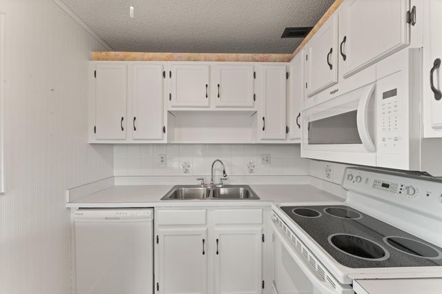 1225 NW 21st Street 7-710, Stuart, FL 34994