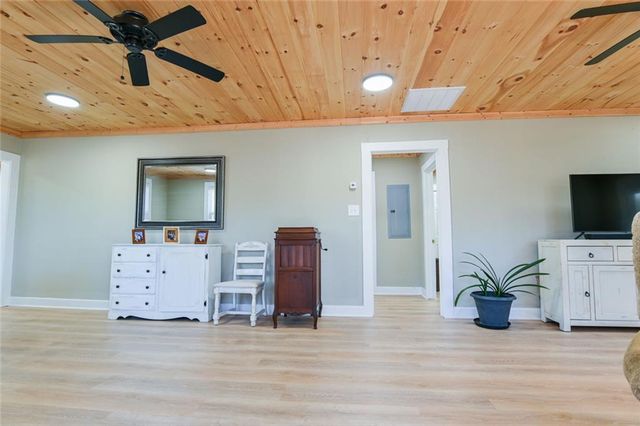 1160 Moody Street, Union Point, GA 30669