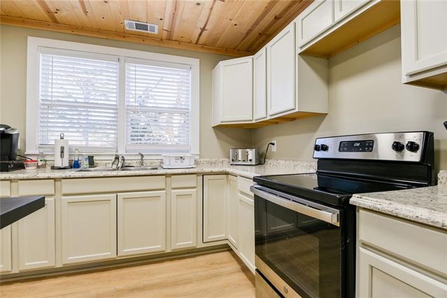 1160 Moody Street, Union Point, GA 30669