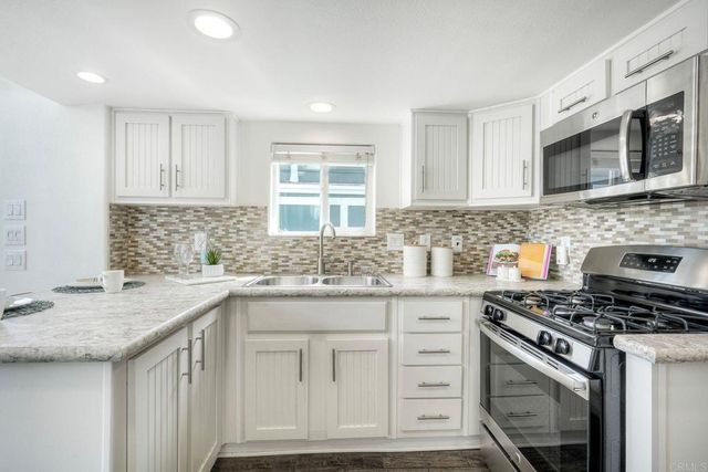 170 Diana Street 12, Encinitas, CA 92024