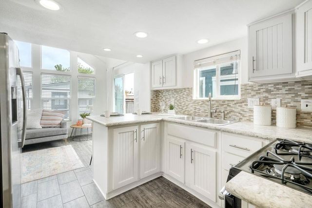 170 Diana Street 12, Encinitas, CA 92024