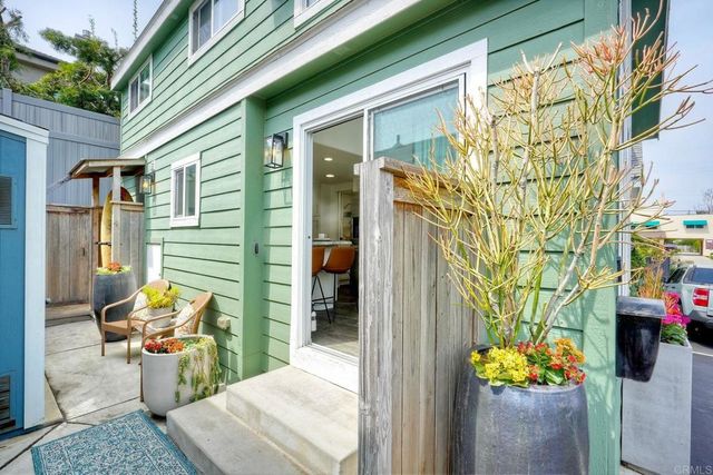 170 Diana Street 12, Encinitas, CA 92024