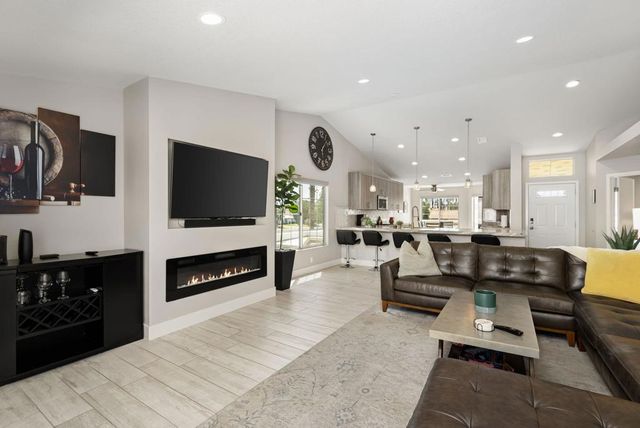 172 Torrey Pine Drive, Palm Desert, CA 92211