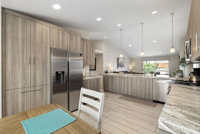 172 Torrey Pine Drive, Palm Desert, CA 92211