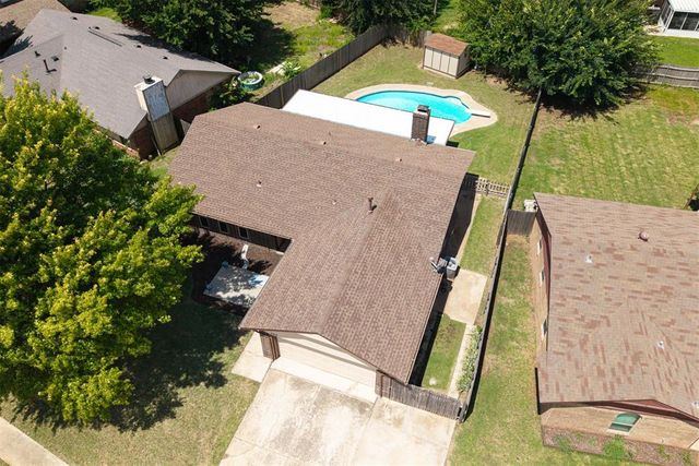 733 N Robinson Avenue, Moore, OK 73170