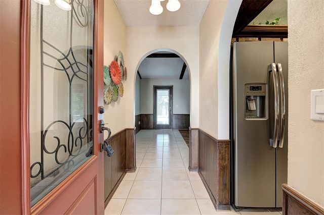 733 N Robinson Avenue, Moore, OK 73170