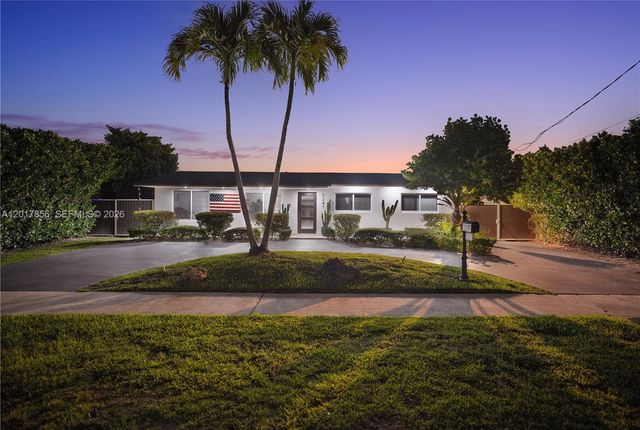 5241 SW 104th Ave, Miami, FL 33165