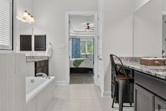 27617 FALLS CV, Boerne, TX 78015
