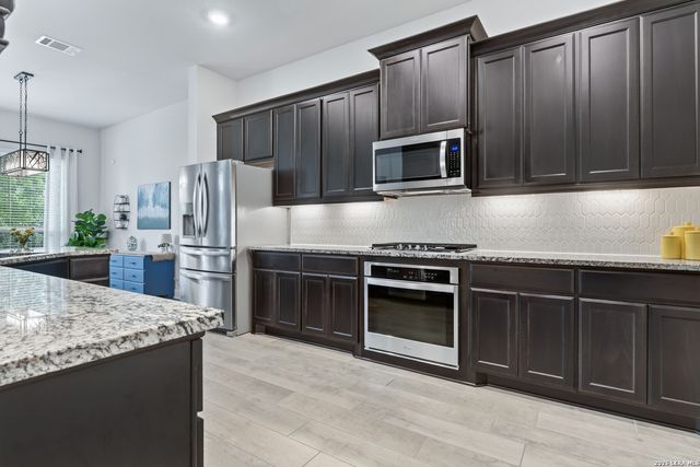 27617 FALLS CV, Boerne, TX 78015