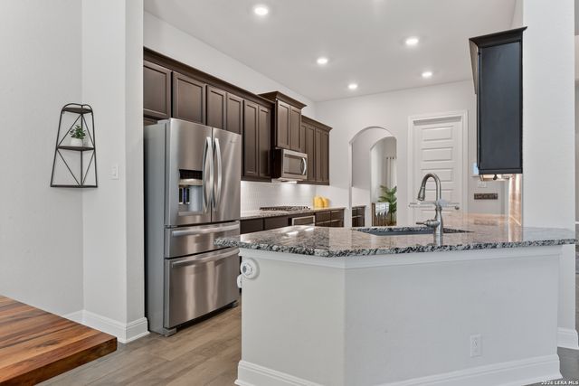 27617 FALLS CV, Boerne, TX 78015