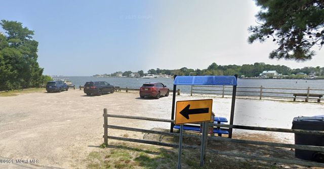 95 Bay Harbor Boulevard, Brick, NJ 08723